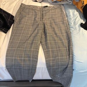 H&M Women's Classic Gray Checkered Trousers